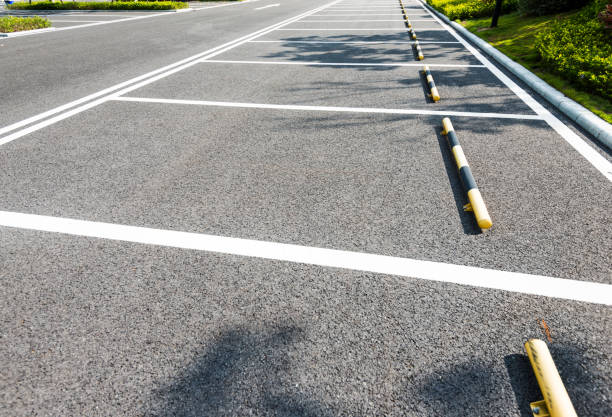 Parking lot striping by Integrity Paving and Coatings in San Marcos, TX